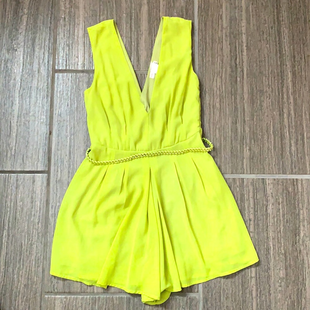A’GACI Short Romper Lime Green with Belt- Small